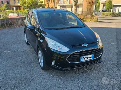 Usata Ford B-MAX 95 CV (69 kW) 2014 Nero Monovolume