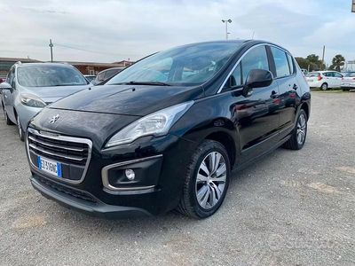 Usata Peugeot 3008 115 CV (84 kW) 2015 Nero Station wagon