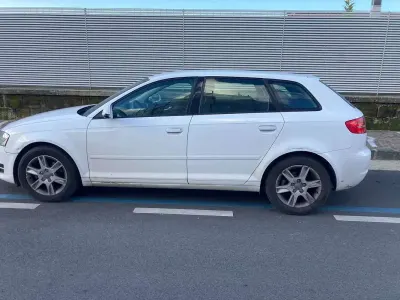 Usata Audi A3 Young 90 CV (66 kW) 2012 Bianco Utilitaria