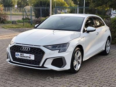 Usata Audi A3 S-Line 150 CV (110 kW) 2022 Bianco Berlina