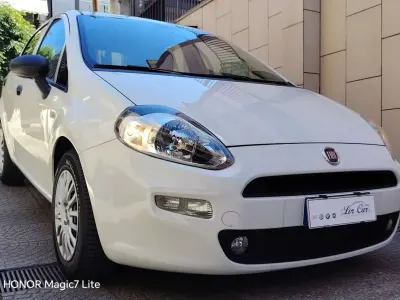 Usata Fiat Punto Street 95 CV (69 kW) 2018 Other Utilitaria