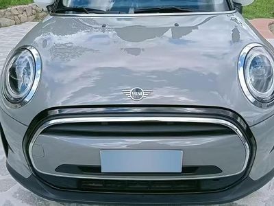 Usata Mini ONE 102 CV (75 kW) 2021 Grigio Utilitaria