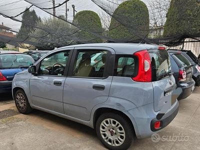 Usata Fiat Panda Lounge 69 CV (50 kW) 2018 Grigio Utilitaria