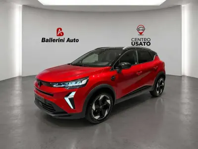 Usata Renault Captur Techno 101 CV (74 kW) 2025 Rosso SUV