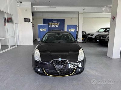Usata Alfa Romeo Giulietta Exclusive 170 CV (125 kW) 2013 Nero Utilitaria