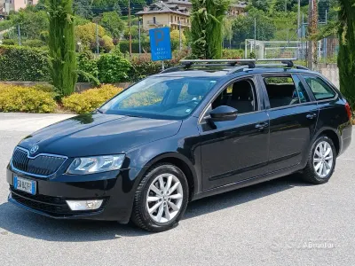 Usata Skoda Octavia Elegance 140 CV (102 kW) 2014 Nero Station wagon