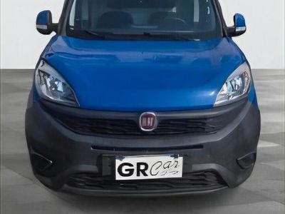 Occasion Fiat Doblò 95 ch (69 kW) 2017 Bleue Monospace