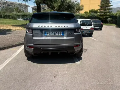 Usata Land Rover Range Rover evoque 190 CV (139 kW) 2014 Grigio SUV