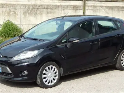 Occasion Ford Fiesta 95 ch (69 kW) 2010 Berline