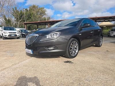 Usata Lancia Delta 119 CV (87 kW) 2010 Grigio Utilitaria