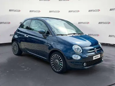 Usata Fiat 500 Lounge 69 CV (50 kW) 2018 Blu/azzurro Utilitaria