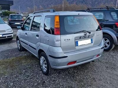 Usata Subaru Justy 94 CV (69 kW) 2005 Grigio Utilitaria