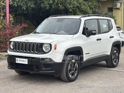 Usata Jeep Renegade Sport 120 CV (88 kW) 2017 Bianco SUV