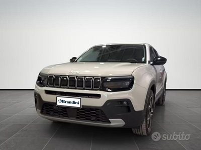 Usata Jeep Avenger Summit 101 CV (74 kW) 2025 Stone SUV