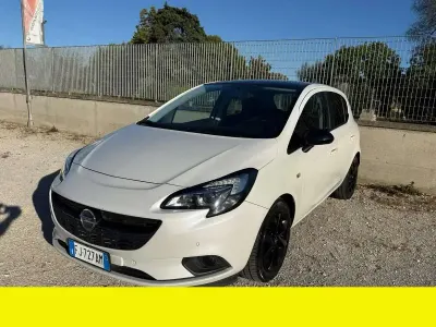 Usata Opel Corsa 75 CV (55 kW) 2017 Other Utilitaria