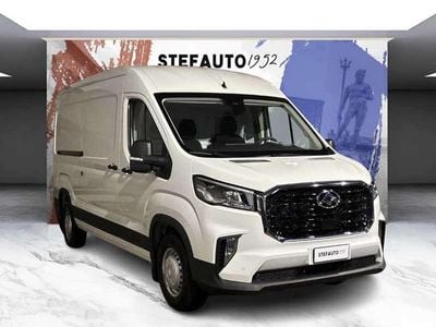 Usata Maxus V90