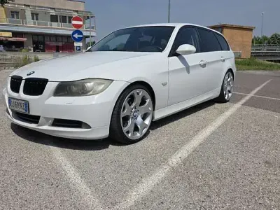 Usata BMW 320 177 CV (130 kW) 2007 Station wagon