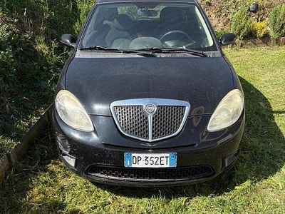 Usata Lancia Ypsilon