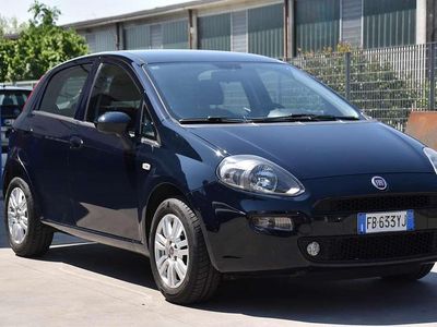 Usata Fiat Punto Lounge 77 CV (56 kW) 2016 Blu/azzurro Utilitaria
