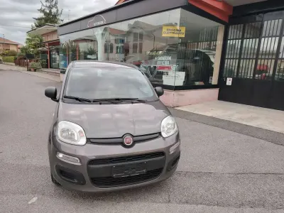 Usata Fiat Panda S 69 CV (50 kW) 2021 Grigio Utilitaria