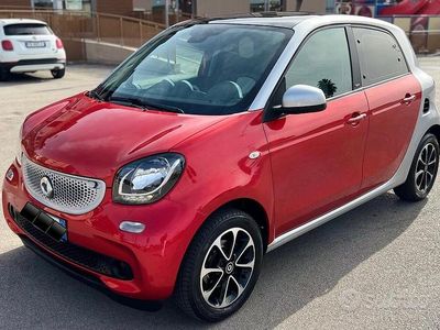 Rosso Usata 2016 Smart ForFour Utilitaria | 8200 € (Buon prezzo)