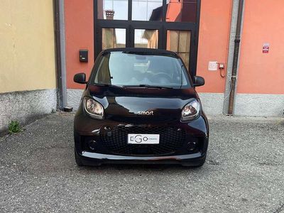 Begagnad Smart ForTwo Coupé Pure 41 kW (56 HK) 2021 Svart Halvkombi