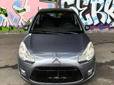 Gebraucht Citroën C3 Business Class 68 PS (50 kW) 2011 Grau Limousine