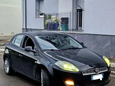Usata Fiat Bravo Dynamic 120 CV (88 kW) 2011 Utilitaria