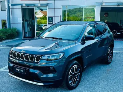 Usata Jeep Compass Limited 190 CV (139 kW) 2022 Grigio SUV
