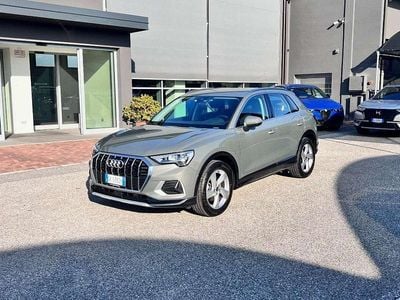 Usata Audi Q3 Advanced 150 CV (110 kW) 2022 Grigio(met.) SUV