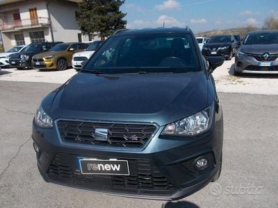 Usata Seat Arona FR 90 CV (66 kW) 2020 Grigio SUV