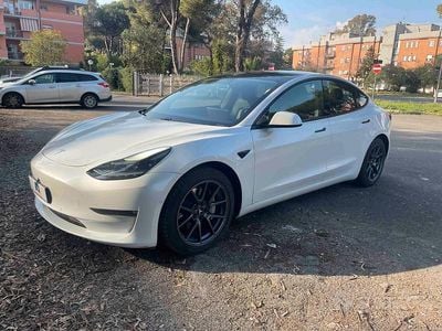 Usata Tesla Model 3 155 kW (211 CV) 2021 Bianco Berlina