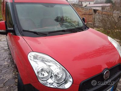 Occasion Fiat Doblò 105 ch (77 kW) 2010 Rouge Monospace
