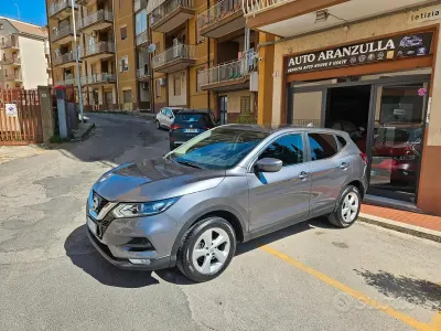 Usata Nissan Qashqai 110 CV (80 kW) 2018 Grigio SUV