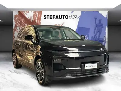 Nuova Leapmotor B10 109 CV (80 kW) 2026 Metallic black SUV