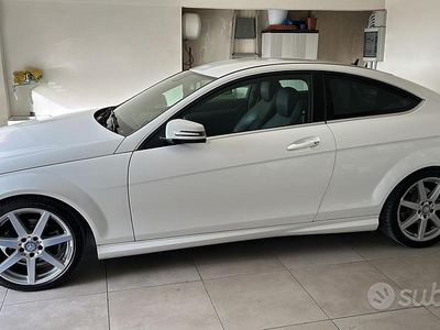 Usata Mercedes C220 170 CV (125 kW) 2016 Bianco Coupé