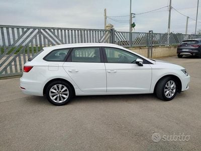 Usata Seat Leon Business 105 CV (77 kW) 2018 Bianco Berlina
