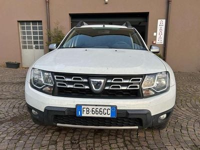 Usata Dacia Duster Prestige 125 CV (91 kW) 2015 Bianco SUV