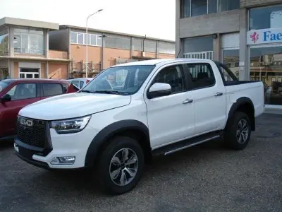 Nuova EVO Cross 4 135 CV (99 kW) 2026 Bianco Pick-up