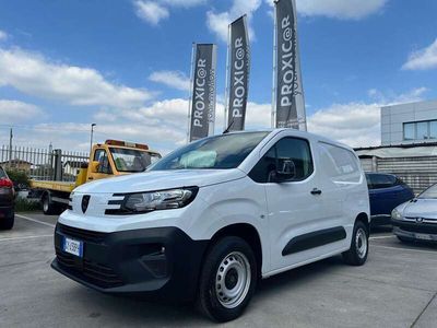 Uusi Peugeot Partner 102 HP (75 kW) 2025 Valkoinen Tila-auto