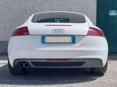 Usata Audi TT Ambiente 160 CV (117 kW) 2011 Bianco Coupé