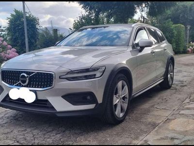 Usata Volvo V60 CC Business Edition 190 CV (139 kW) 2019 Station wagon