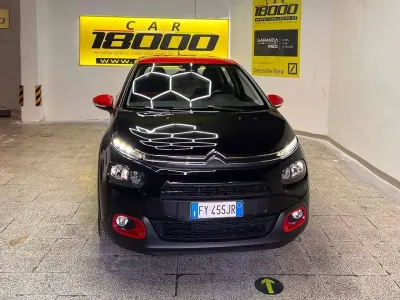 Usata Citroën C3 PureTech 110 CV (80 kW) 2019 Nero/rosso Utilitaria