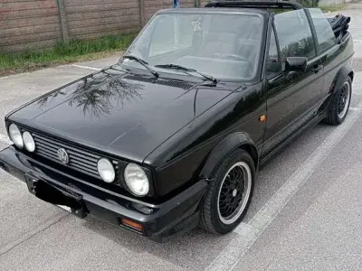 Usata VW Golf Cabriolet Sport 98 CV (72 kW) 1992 Nero Cabrio