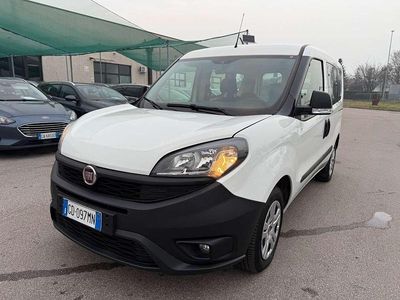 Usata Fiat Doblò Easy 95 CV (69 kW) 2021 Bianco Monovolume