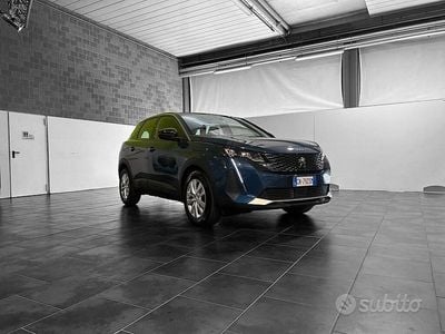 Blu Usata 2023 Peugeot 3008 Active SUV | 20.900 € (Buon prezzo)