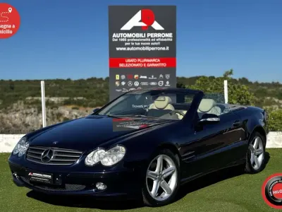 Usata Mercedes SL350 245 CV (180 kW) 2003 Blu Cabrio