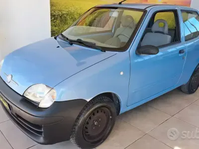 Usata Fiat 600 54 CV (39 kW) 2009 Blu Utilitaria