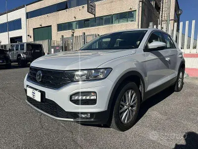 Usata VW T-Roc Style 116 CV (85 kW) 2020 Bianco SUV