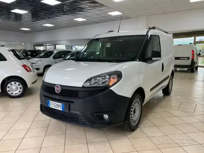 Occasion Fiat Doblò Easy 120 ch (88 kW) 2019 Blanc Monospace